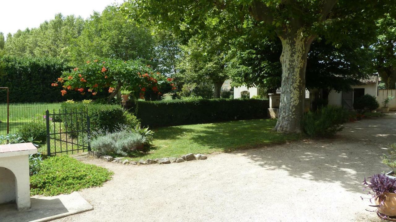 Le Mas De La Verdiere Avignon Exterior photo